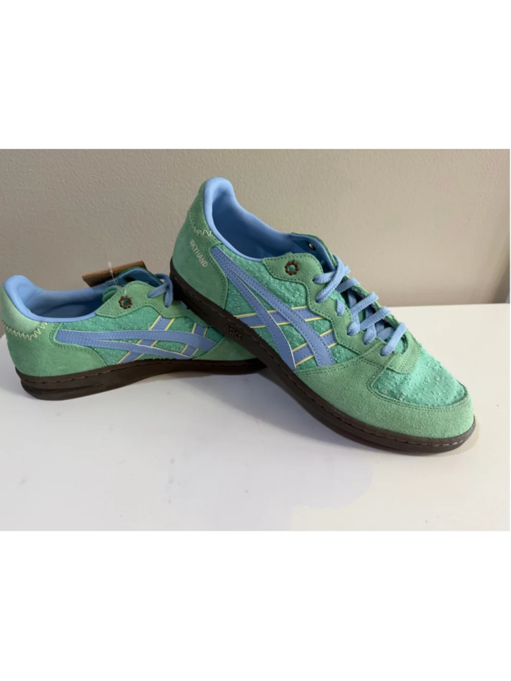 ASICS Skyhand OG Peppermint Stone Wash Sneakers NWT Men’s 8.5 Retro Suede
